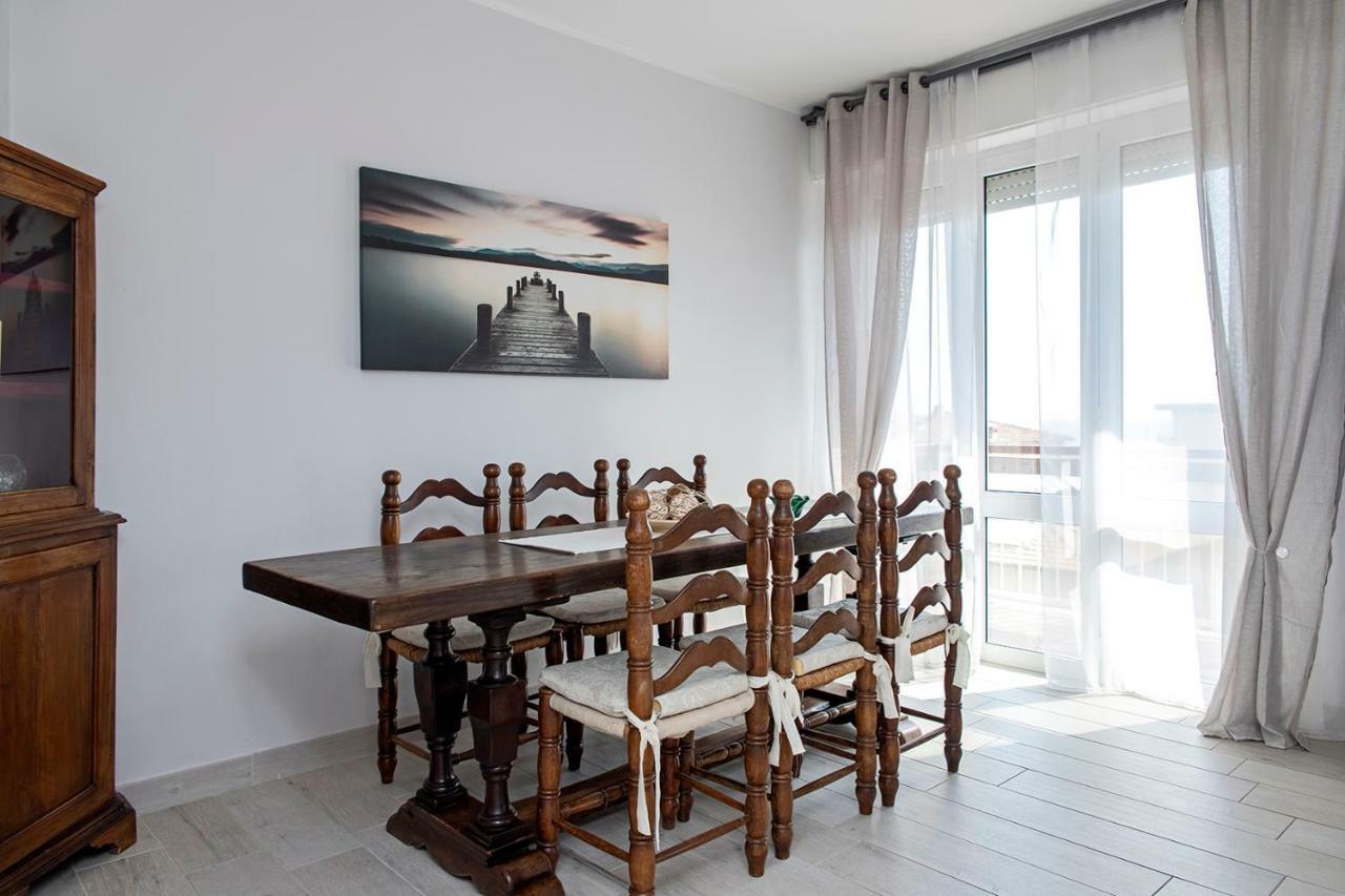 Appartamento Alex Vista Mare Lido di Camaiore Eksteriør bilde