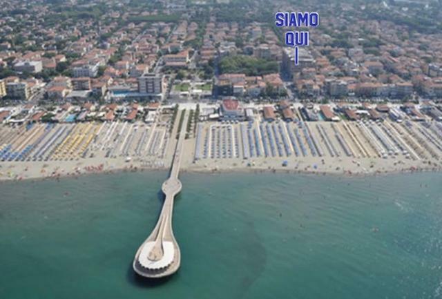 Appartamento Alex Vista Mare Lido di Camaiore Eksteriør bilde
